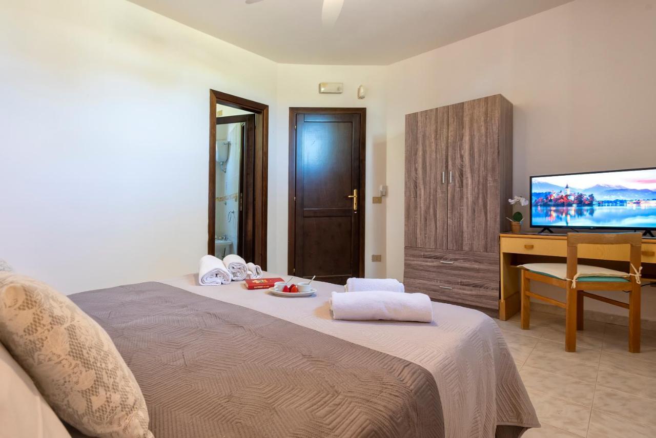 אלגהרו Villa Grazia מראה חיצוני תמונה